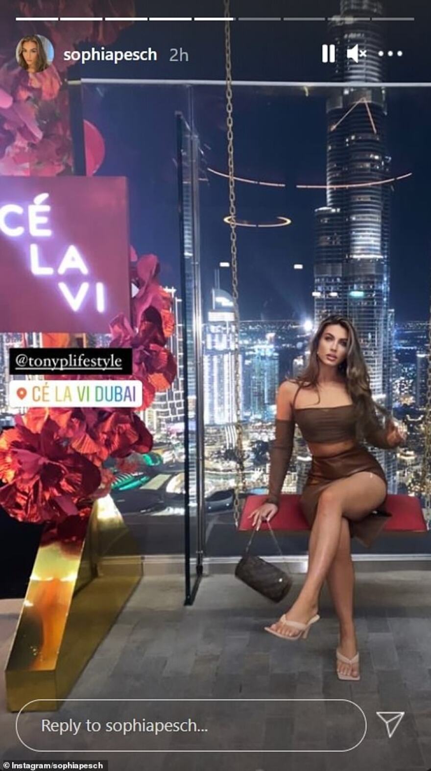 Sophia Peschisolido: Η 23χρονη κόρη της βαρώνης «πυροβολεί» από το Ντουμπάι