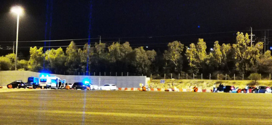 Lockdown: Αυξημένοι οι έλεγχοι της Αστυνομίας στα διόδια Ελευσίνας - Δείτε φωτογραφίες