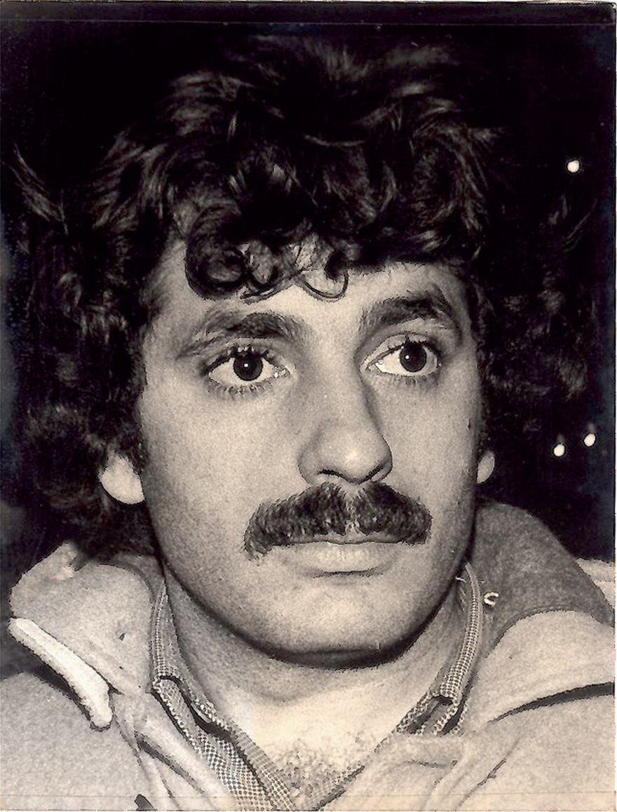 Μια Παραμονή Πρωτοχρονιάς στα βαπόρια με τον Λευτέρη Λαζάρου