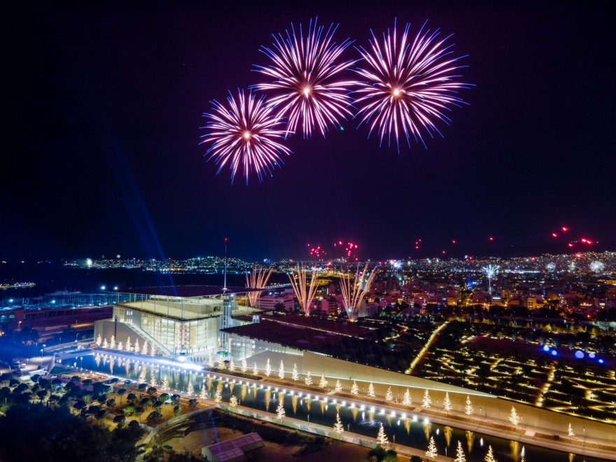 Κέντρο Πολιτισμού Ίδρυμα Σταύρος Νιάρχος: Με μουσική και πυροτεχνήματα καλωσόρισε το 2021