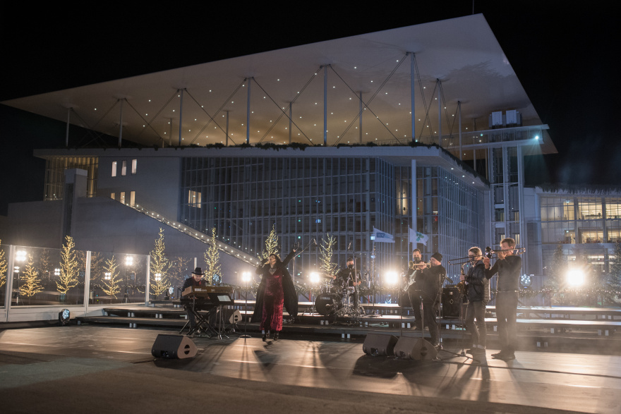 Κέντρο Πολιτισμού Ίδρυμα Σταύρος Νιάρχος: Με μουσική και πυροτεχνήματα καλωσόρισε το 2021