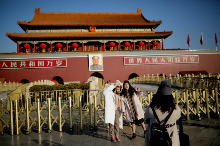 Κορωνοϊός: Ο πλανήτης γιόρτασε ήσυχα την έλευση του νέου έτους