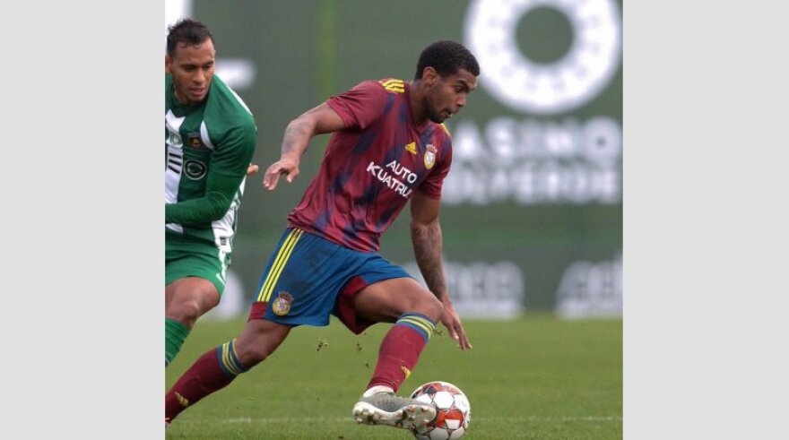 Απίστευτο περιστατικό στην Πορτογαλία: Πoδοσφαιριστής κατέρρευσε από ανακοπή, αλλά επέζησε