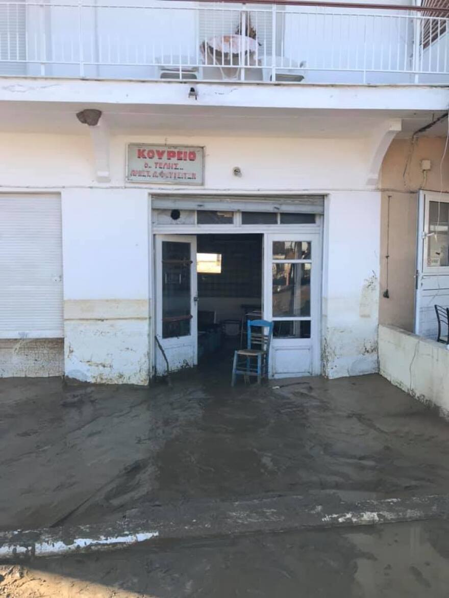 Εικόνες κατακλυσμού από την Ευκαρπία Σερρών - Δείτε βίντεο