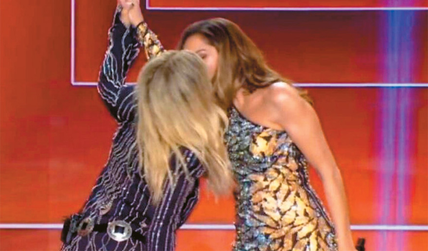 Αννα Βίσση - Δέσποινα Βανδή: Ο πόλεμος της ντίβας κράτησε 25 χρόνια και έληξε με ένα φιλί