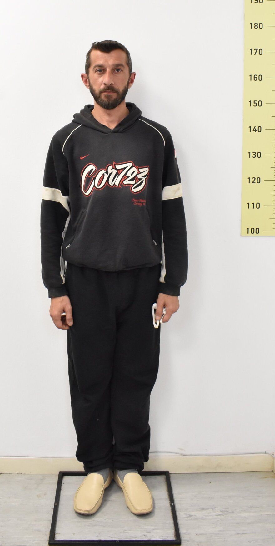 Αυτοί είναι οι δύο άνδρες που λήστευαν και έκλεβαν καταστήματα στη Δυτική Αττική