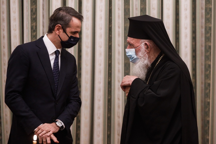 «Μίνι» διάλογος Μητσοτάκη - Ιερώνυμου στο Προεδρικό - Επιμένει η Ιεραρχία για ανοιχτές εκκλησίες