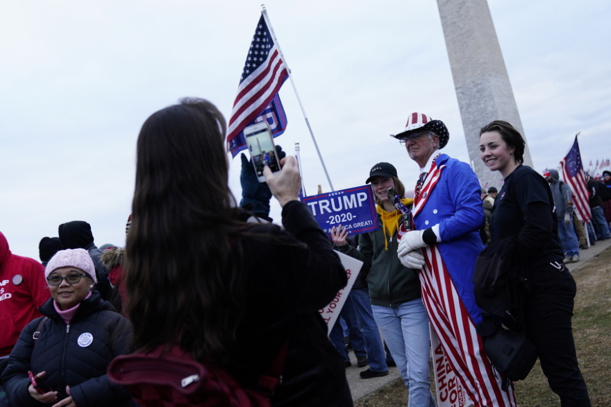 Η εμμονή Τραμπ στην άρνηση της ήττας «έφερε» πλήθος διαδηλωτών στην Ουάσινγκτον  