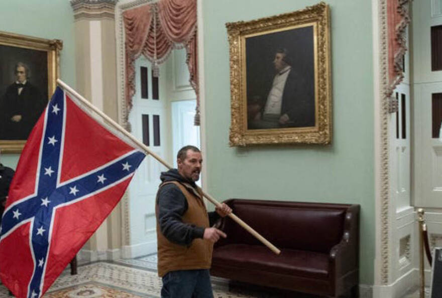 Εισβολή στο Καπιτώλιο: Τα 25 φωτογραφικά «κλικ» που θα μείνουν στην ιστορία