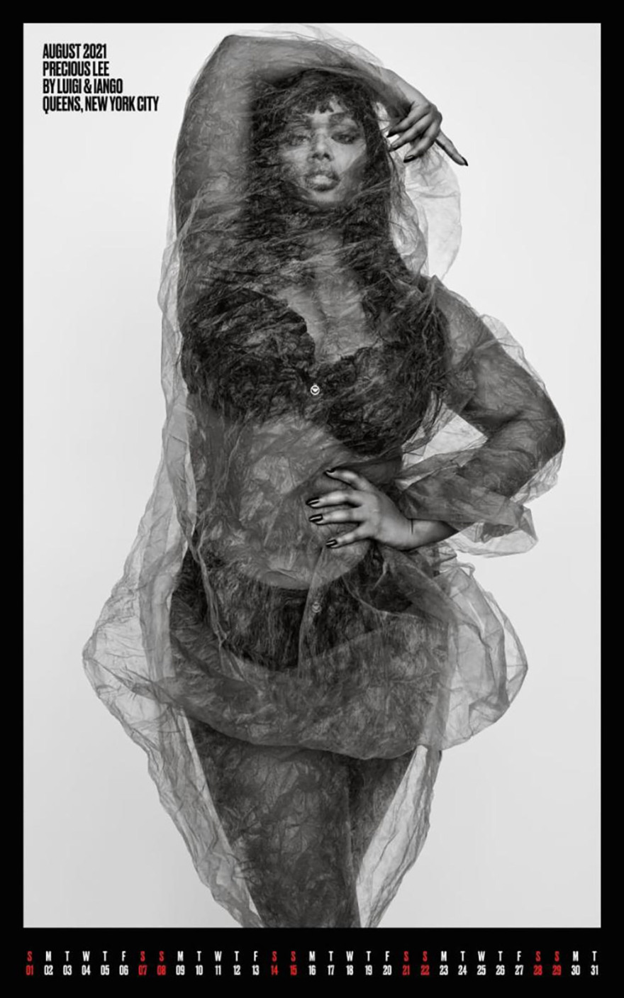 Το αισθησιακό ημερολόγιο του Αρμάνι για το 2021