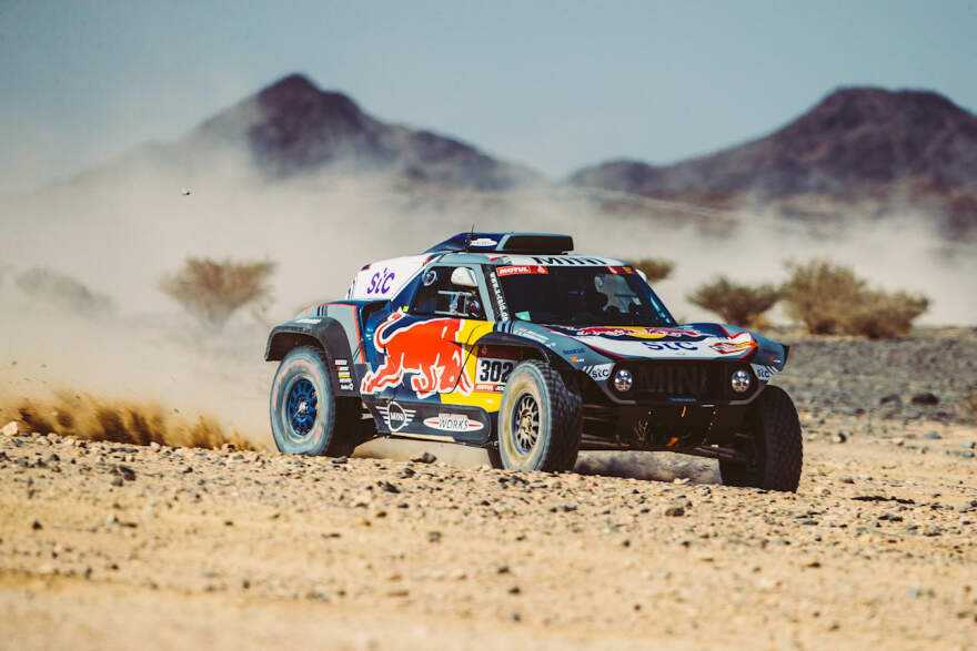 Η Χριστίνα Γκουτιέρες ήταν το πραγματικό αστέρι της Stage 1 του Dakar