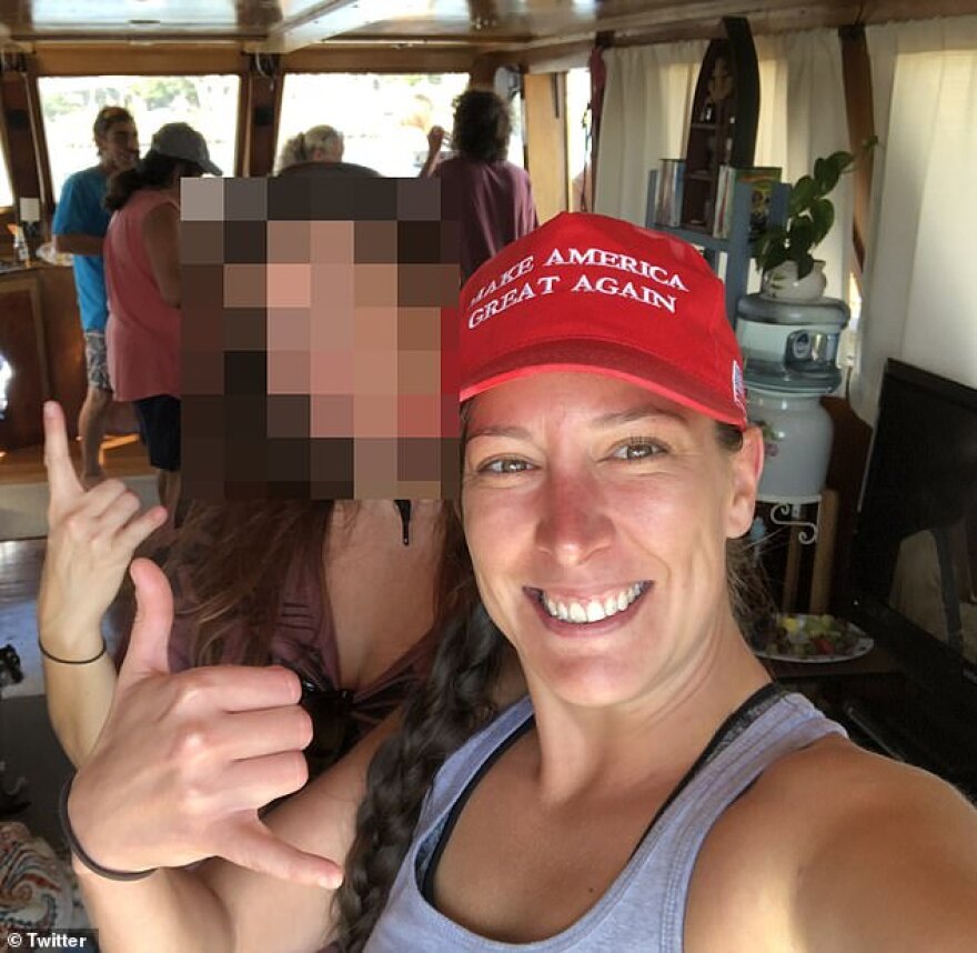 Εισβολή στο Καπιτώλιο: Δείτε το τελευταίο βίντεο που ανέβασε στο Facebook η βετεράνος που σκοτώθηκε!