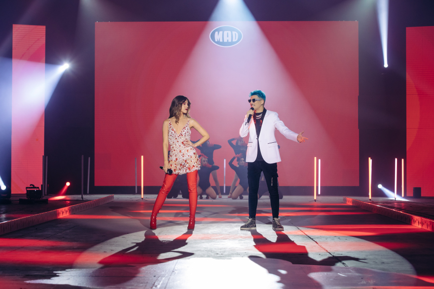 MADWALK 2020: Ο μοναδικός θεσμός που ενώνει τη μουσική με τη μόδα - Φωτογραφίες