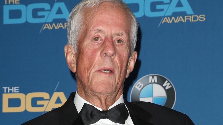 «Έφυγε» σε ηλικία 79 ετών ο σκηνοθέτης του Τζέιμς Μποντ