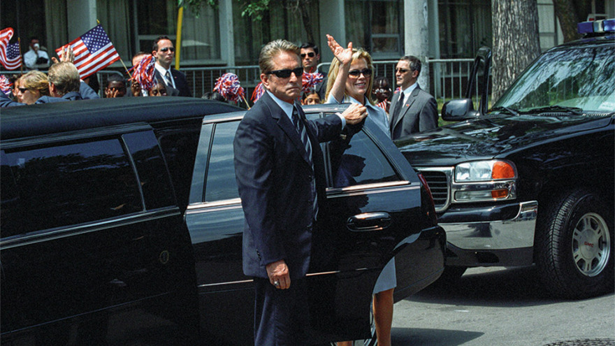 Μοντέρνα Λυσιστράτη η Κιμ Μπέισινγκερ - Το σύμβολο του σεξ που αποκήρυξε το στερεότυπο της γυναίκας