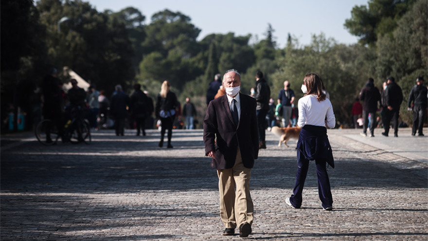 Καβούρι- Βουλιαγμένη: Ποιο lockdown; - Χαμός στις παραλίες 