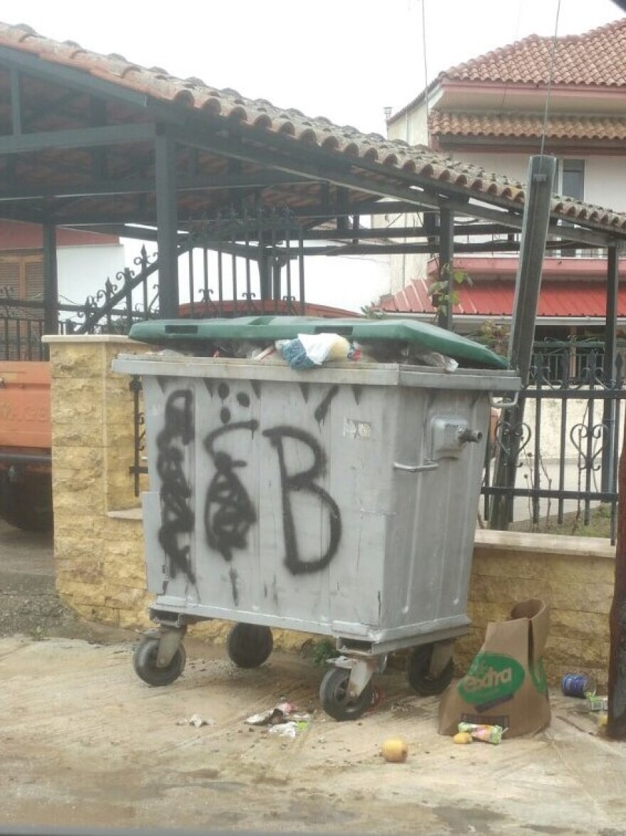 Ευκαρπία Σερρών: Μετά τις πλημμύρες, έμειναν τα... σκουπίδια κι ο κίνδυνος εξάπλωσης ασθενειών