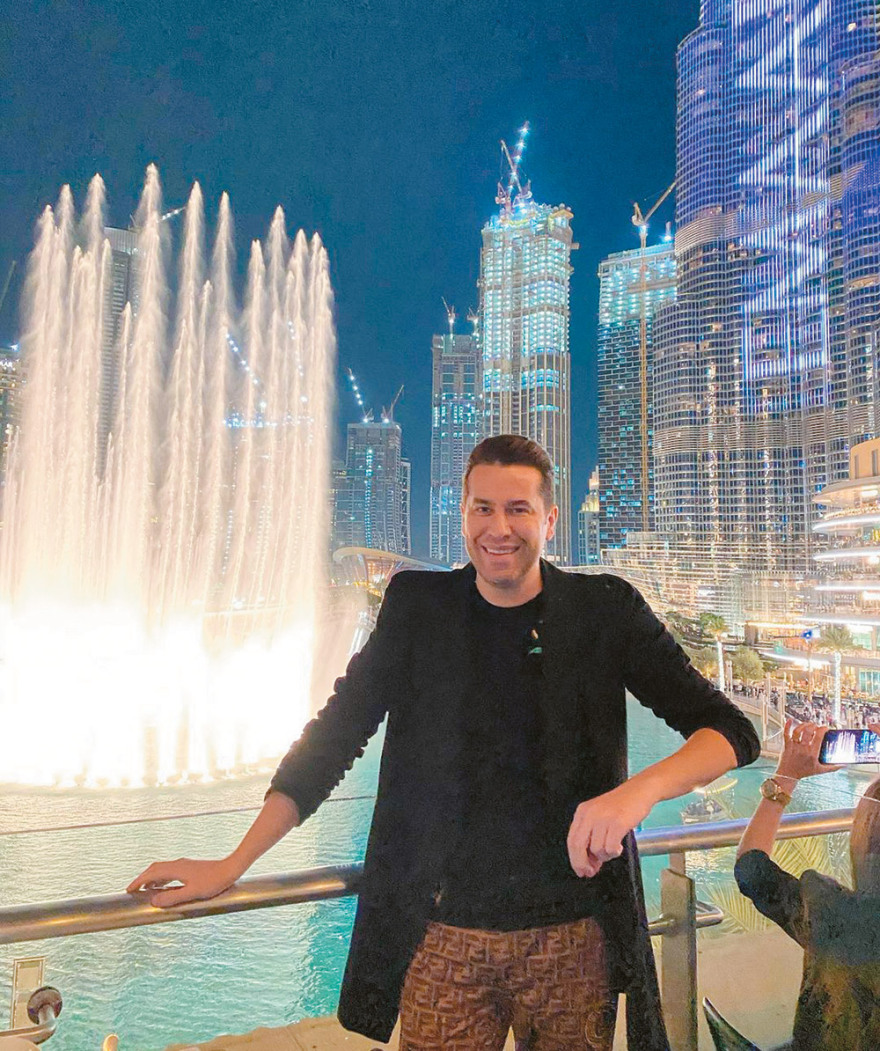 Οι ξέφρενες ελληνικές νύχτες covid free στο Ντουμπάι