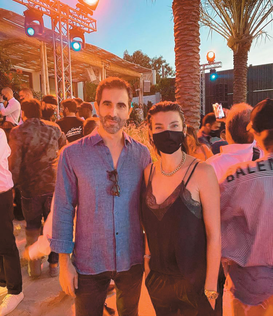 Οι ξέφρενες ελληνικές νύχτες covid free στο Ντουμπάι