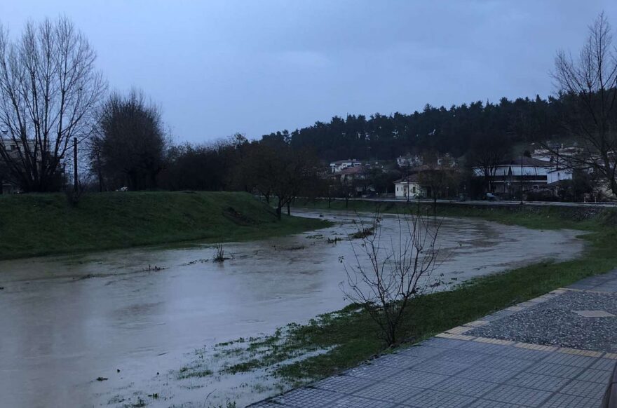 Κακοκαιρία: Σοβαρά προβλήματα σε όλη την Ελλάδα - Ποιες περιοχές θα επηρεαστούν σήμερα