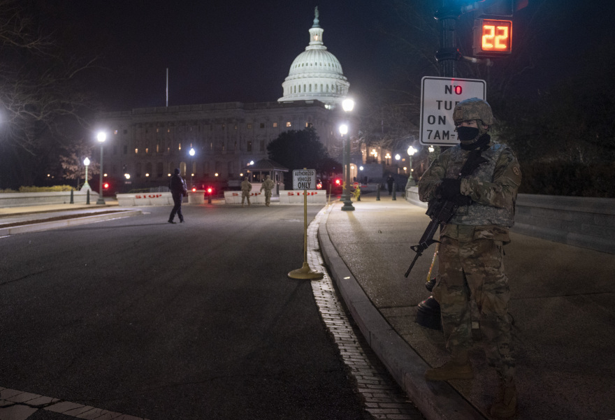 ΗΠΑ: Με οπλισμό στους δρόμους της Ουάσινγκτον η Εθνοφρουρά υπό τους φόβους νέων ταραχών