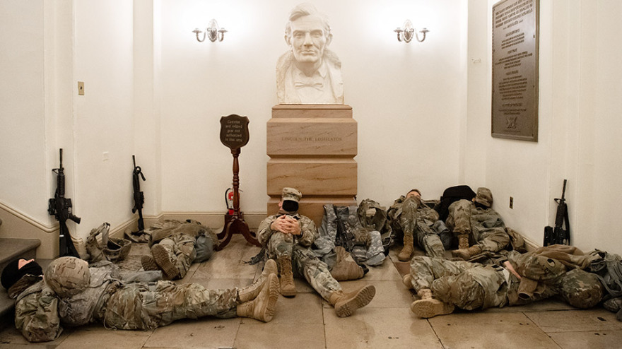 ΗΠΑ : Το πρώτο «ναι» στην παραπομπή Τραμπ