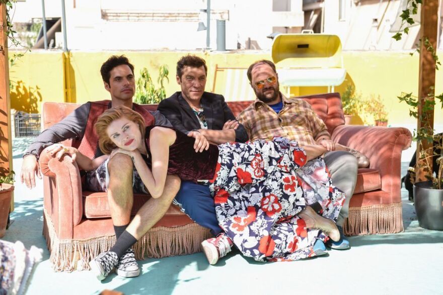 «Σχεδόν Ενήλικες» MEGA: Δείτε πρώτοι απόσπασμα από το δεύτερο επεισόδιο της ανατρεπτικής σειράς 