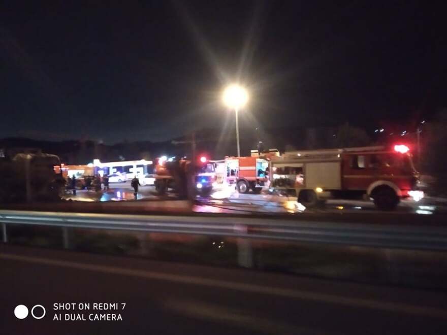 Μποτιλιάρισμα μετά από φωτιά σε φορτηγό στην Εθνική Οδό Αθηνών - Λαμίας