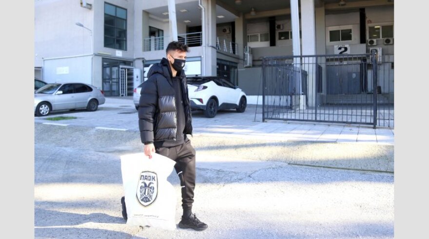 ΠΑΟΚ: Αποχαιρέτησε ο Γιαννούλης, πετάει για Αγγλία