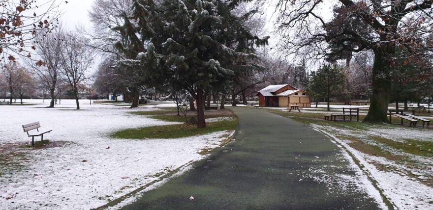 Κακοκαιρία «Λέανδρος»: Στα λευκά η χώρα με τσουχτερό κρύο - Ποιες περιοχές έχουν τα περισσότερα προβλήματα