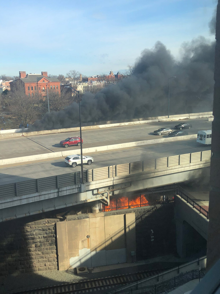 Συναγερμός στο Καπιτώλιο: Σε lockdown λόγω φωτιάς