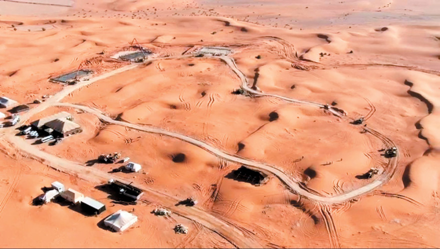 Το «Nammos» πάει στη μέση της ερήμου!