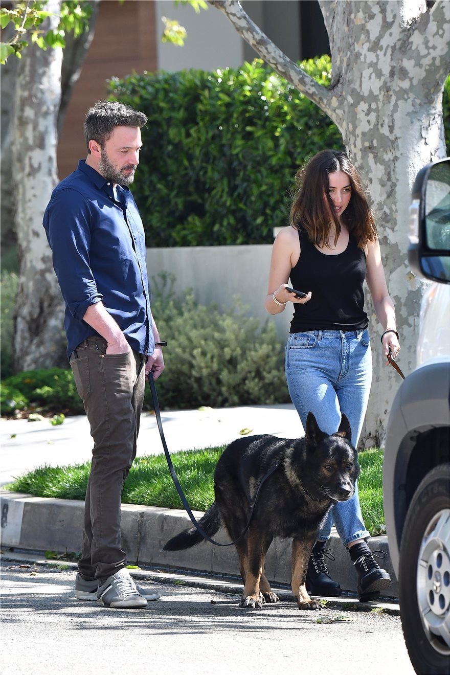 Μπεν Άφλεκ - Άνα ντε Άρμας: Ο έρωτας κράτησε μόλις ένα χρόνο - Το απίθανο τρολάρισμα στους παπαράτσι