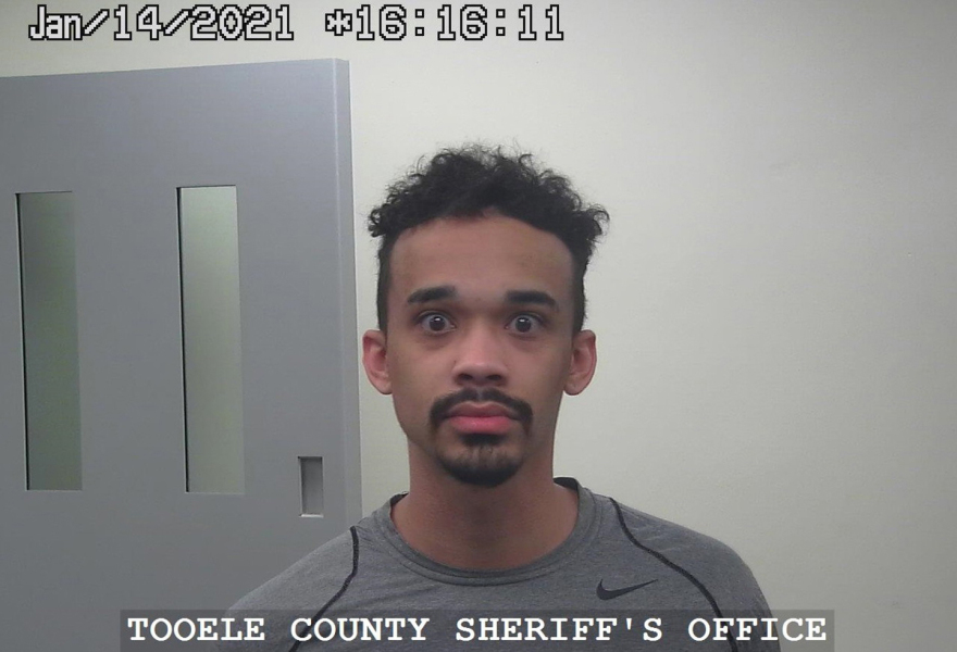 Τζον Ερλ Σάλιβαν - Ο αμφιλεγόμενος ακτιβιστής που κατέγραψε την εισβολή στο Καπιτώλιο: «Αντιστασιακός» ή «προβοκάτορας»;