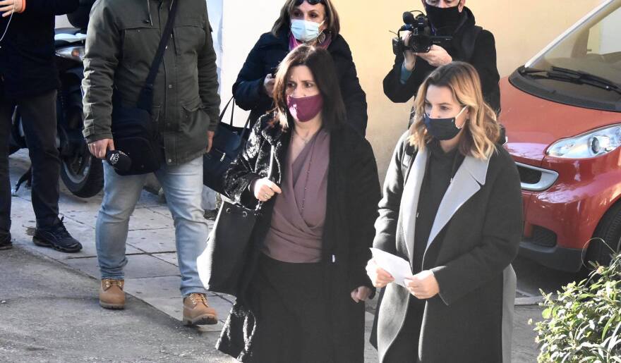 Κατέθεσε η Μπεκατώρου: «Να μιλήσουν όσοι έχουν βιώσει τη σεξουαλική κακοποίηση»