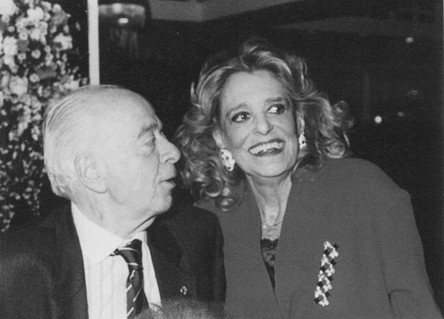 Ελένη Σαμαράκη: 40 χρόνια γάμου με τον μύθο τη λογοτεχνίας 