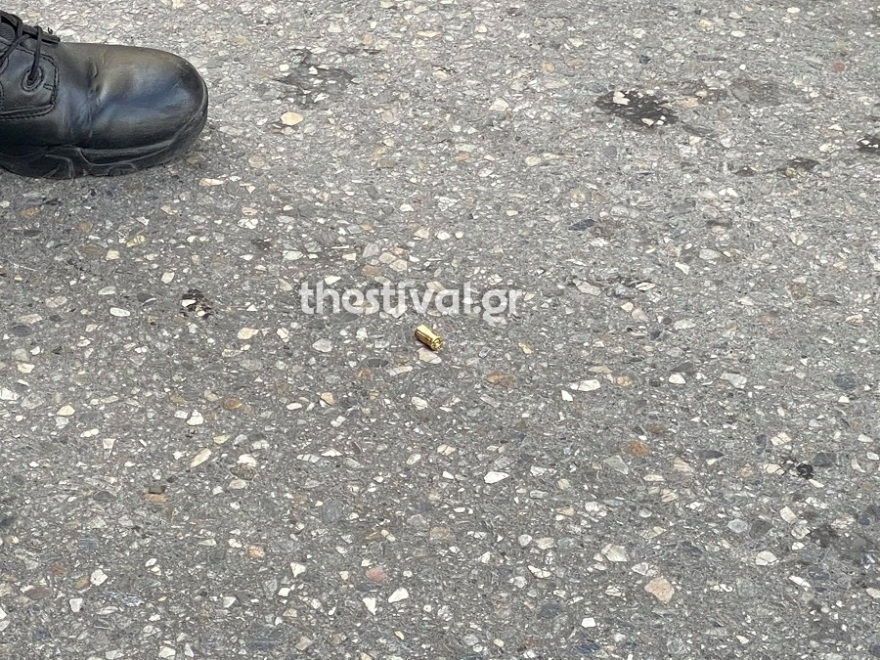 Θεσσαλονίκη: Πυροβολισμοί στη μέση του δρόμου - Πληροφορίες για δύο τραυματίες (βίντεο)