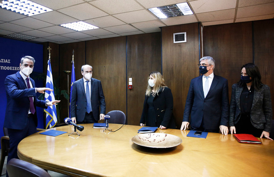 Χατζηδάκης: Project manager για τις εκκρεμείς συντάξεις