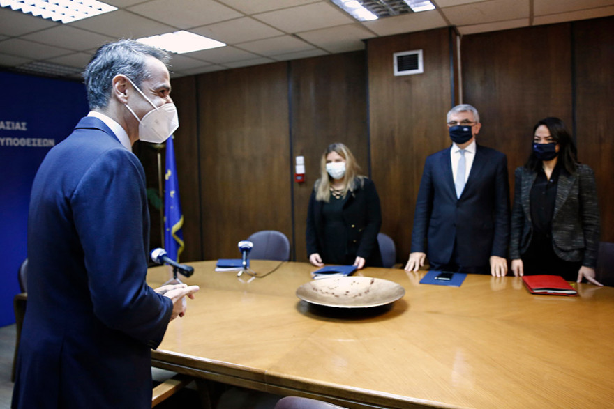 Χατζηδάκης: Project manager για τις εκκρεμείς συντάξεις