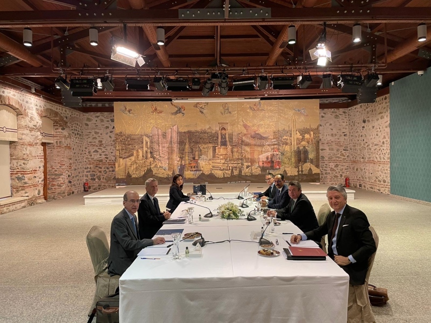 Ολοκληρώθηκαν οι διερευνητικές επαφές στην Κωνσταντινούπολη - Στην Αθήνα ο επόμενος γύρος