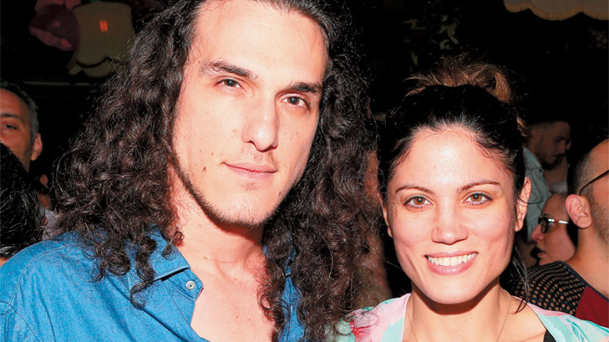 Μαίρη Συνατσάκη και Νίκος Μουτσινάς: Δύο κολλητοί με σύμφωνο συμβίωσης και... μωρό προσεχώς 