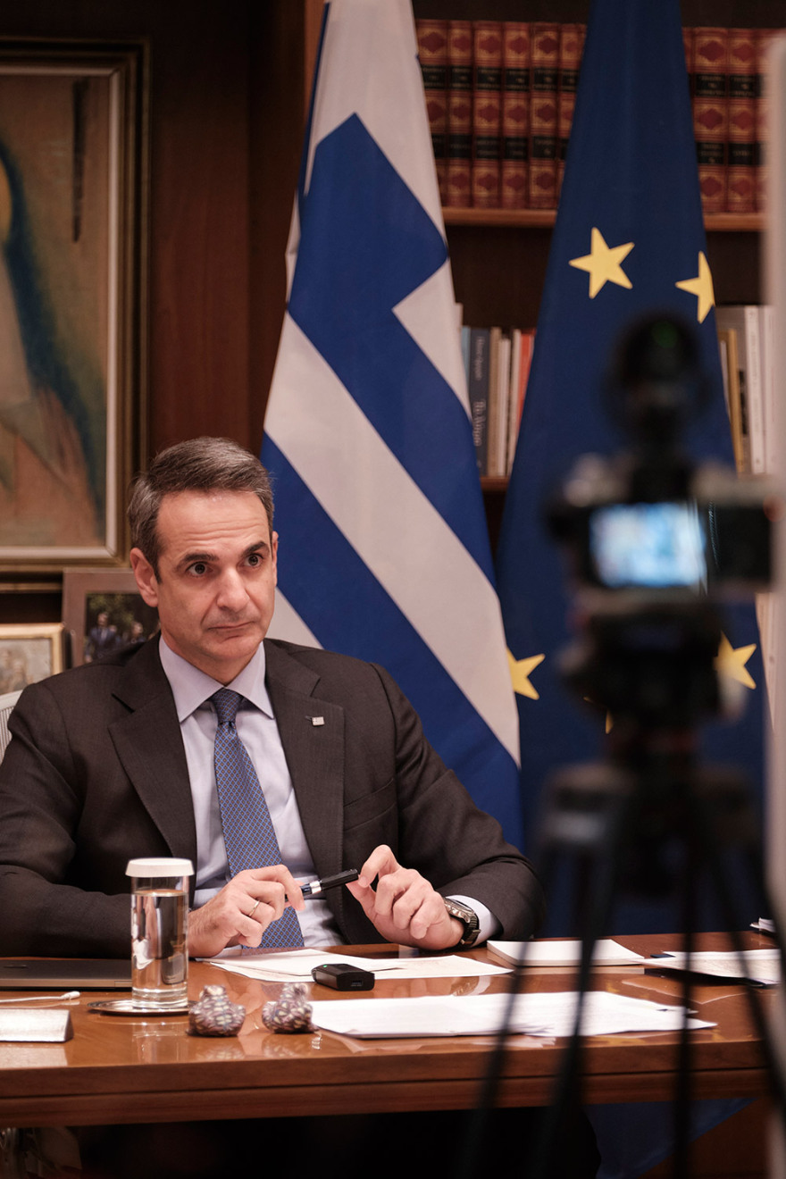 Νταβός: Κυριάκος Μητσοτάκης και Άντονι Φάουτσι συζήτησαν για την πανδημία (φωτογραφίες)