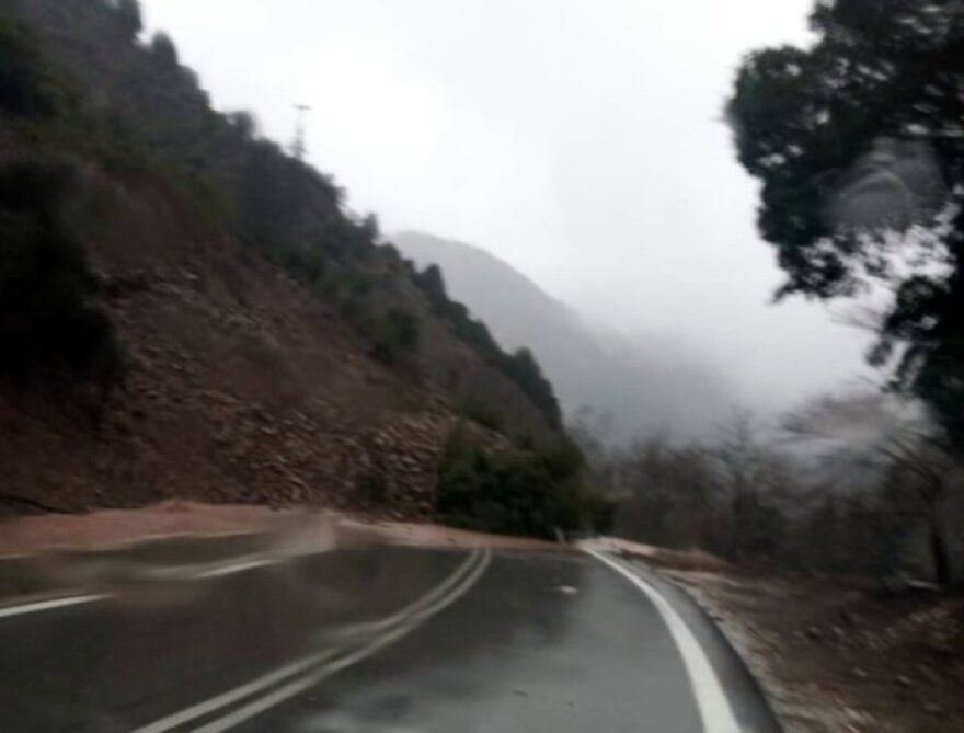 Κακοκαιρία: «Πνίγηκε» η Αιτωλοακαρνανία-Σε συναγερμό τα νησιά του Βόρειου και Ανατολικού Αιγαίου