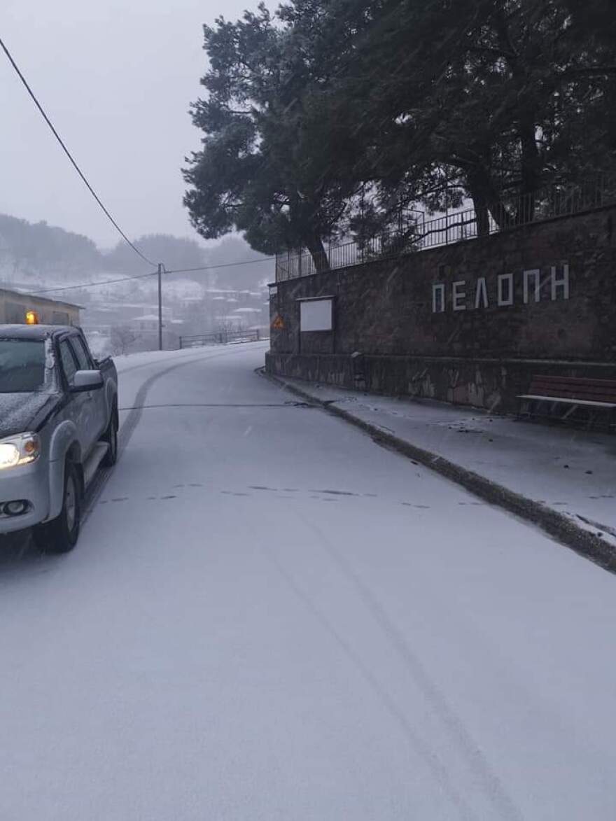 Καιρός: Υποχώρησαν τα έντονα φαινόμενα - Ήλιος με «δόντια» στις περισσότερες περιοχές