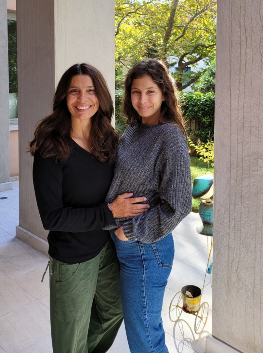 Η Πόπη Τσαπανίδου θα γίνει γιαγιά και δεν κρύβει τον ενθουσιασμό της 