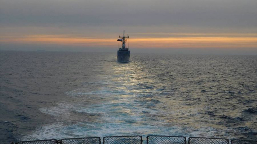 Συνεκπαίδευση της φρεγάτας «Ύδρα» με την αιγυπτιακή «Taba» - Δείτε φωτογραφίες