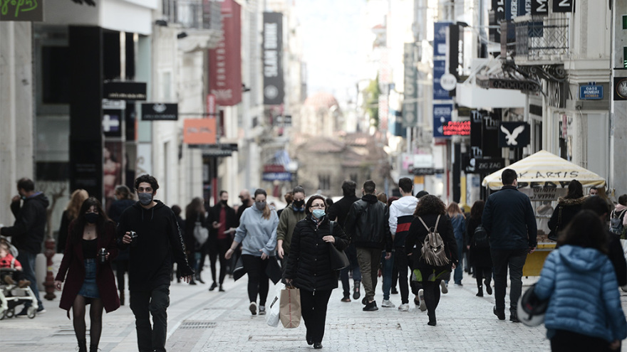 Lockdown: Πρώτη μέρα με click inside - Περιορισμένη η κίνηση στην Ερμού