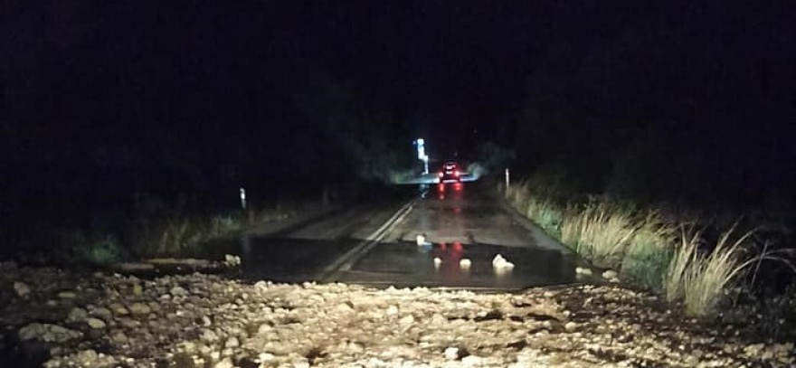 Καιρός: Επιδείνωση με ισχυρές βροχές σε όλη τη χώρα και θυελλώδεις νότιους ανέμους μέχρι 9 μποφόρ