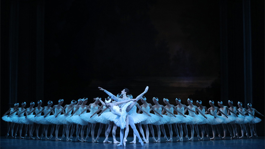 H OPERA NATIONAL DE PARIS  έρχεται στο  Christmas Theater On Line!