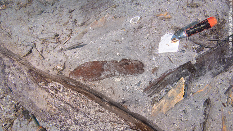 Μέντωρ: Εντυπωσιακές εικόνες από το ναυάγιο στα Κύθηρα με τα κλεμμένα του Έλγιν